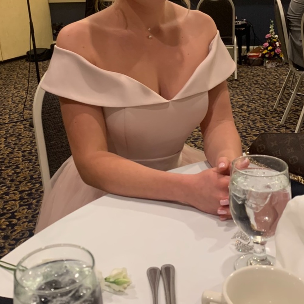 Beautiful Pink Dress - Picture 2 of 5